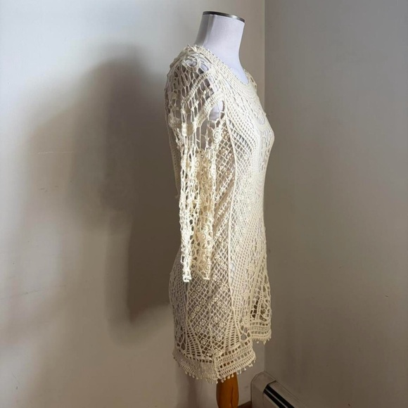 NWT Cupshe Boho Cream Crochet Cover-up - Picture 5 of 9